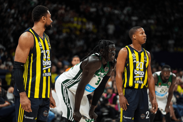 Fenerbahçe'nin Panathinaikos'u Yenerek Finale Yükselişi