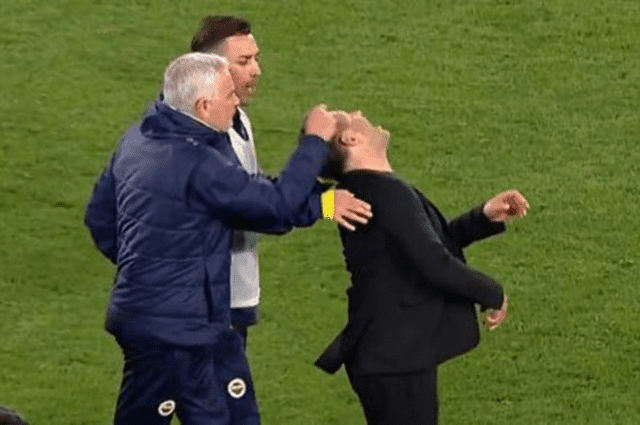 Galatasaray Teknik Direktörü Okan Buruk'tan Sıcak Gelişmeler