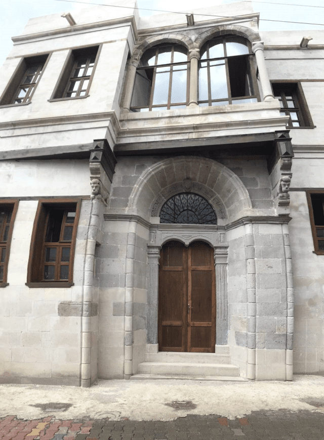 Develi'nin Tarihinde Ermeni ve Rum Topluluklar
